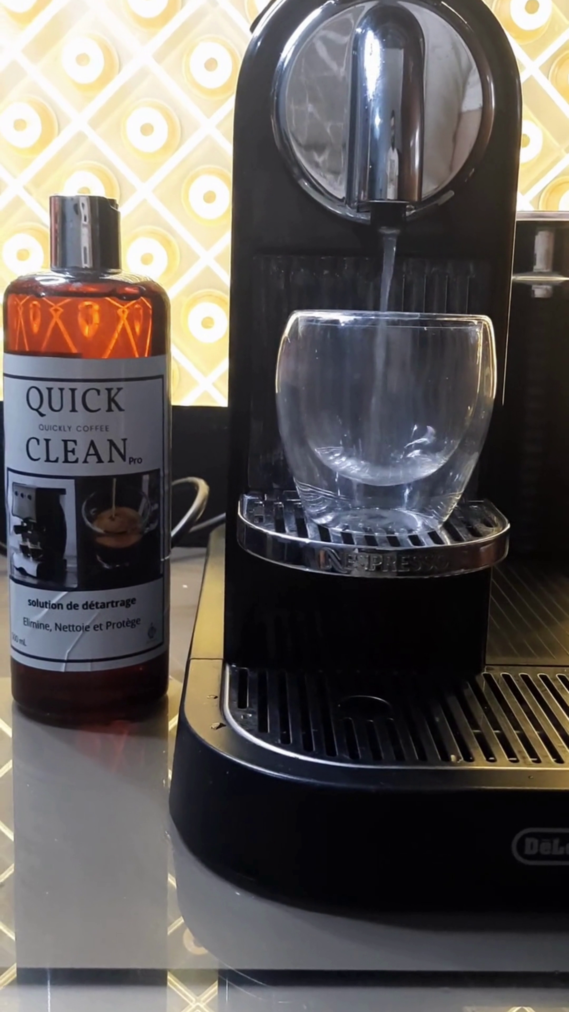 Quick Clean - Le secret pour une cafetière propre et un café délicieux